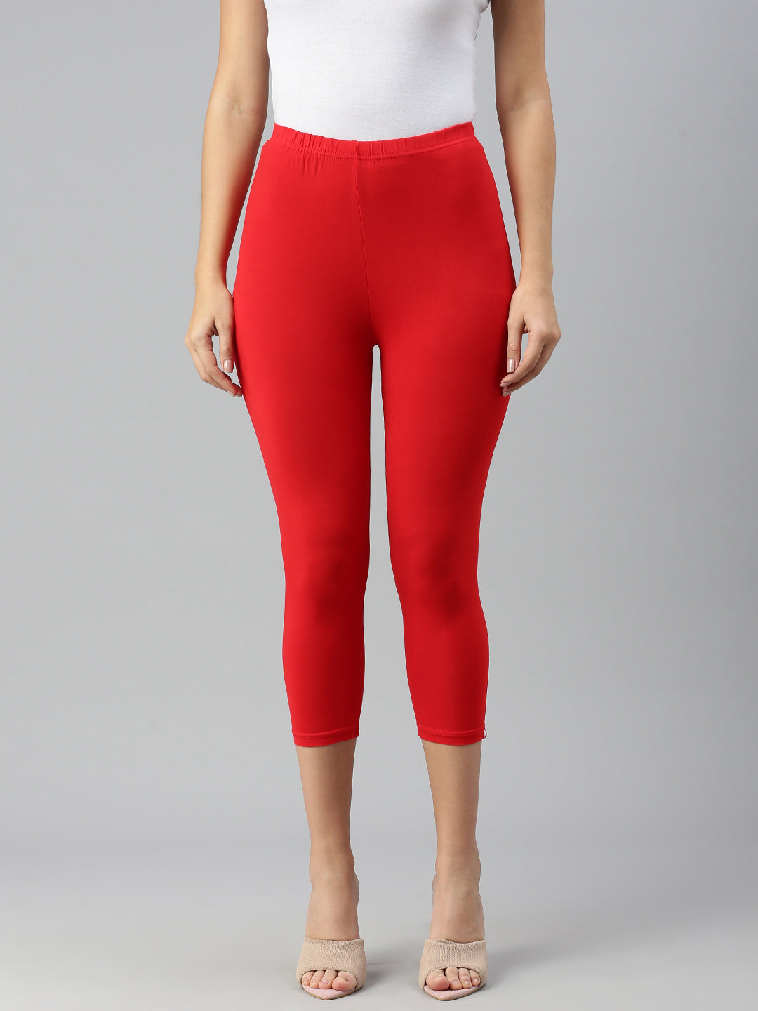 Shop Prisma's Red Capri Leggings for Comfortable and Stylish Workout Wear