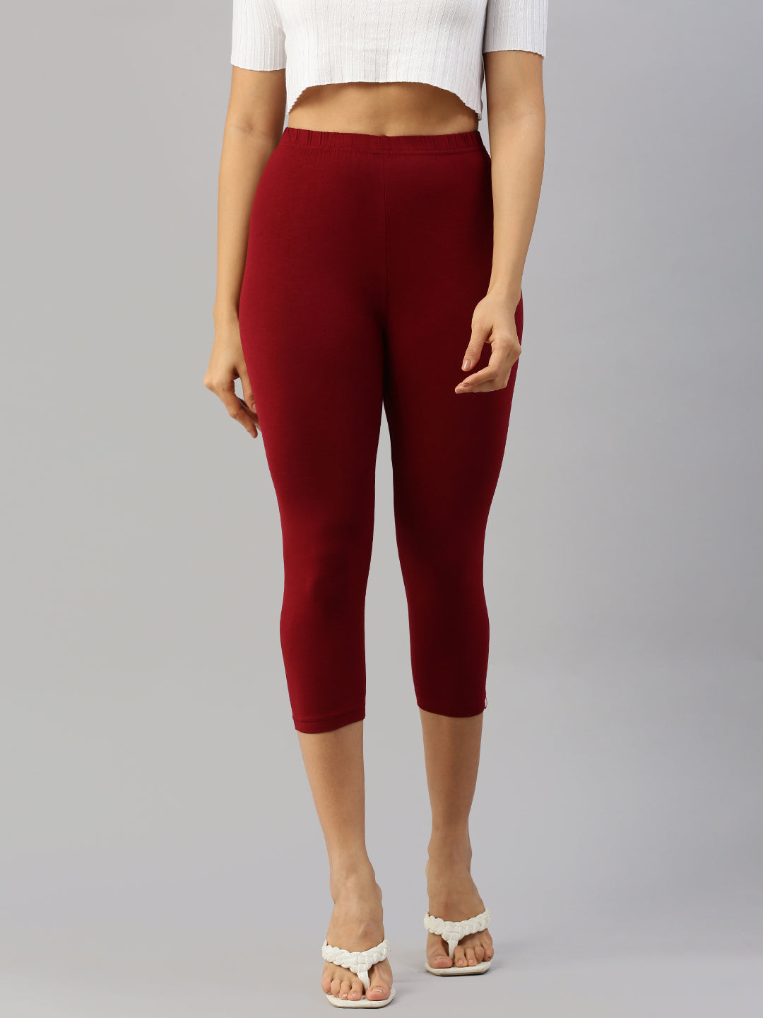 Prisma Leggings Capri in French Wine Color Perfect Fit