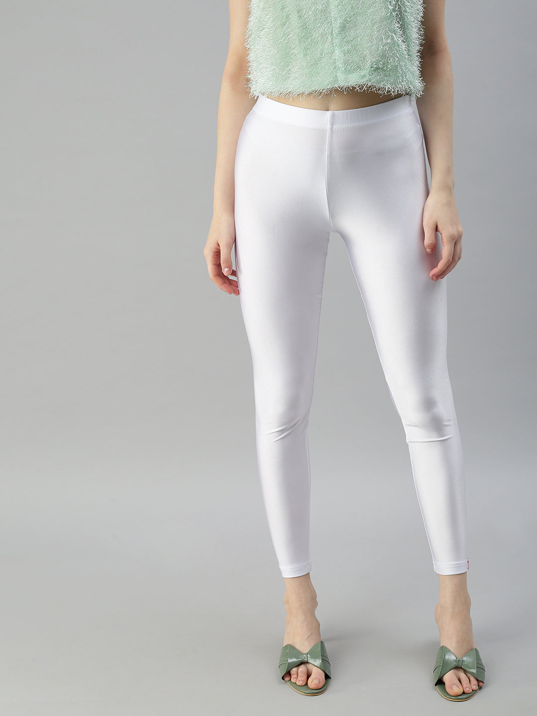 Get the Perfect Look with Prisma's White Shimmer Leggings