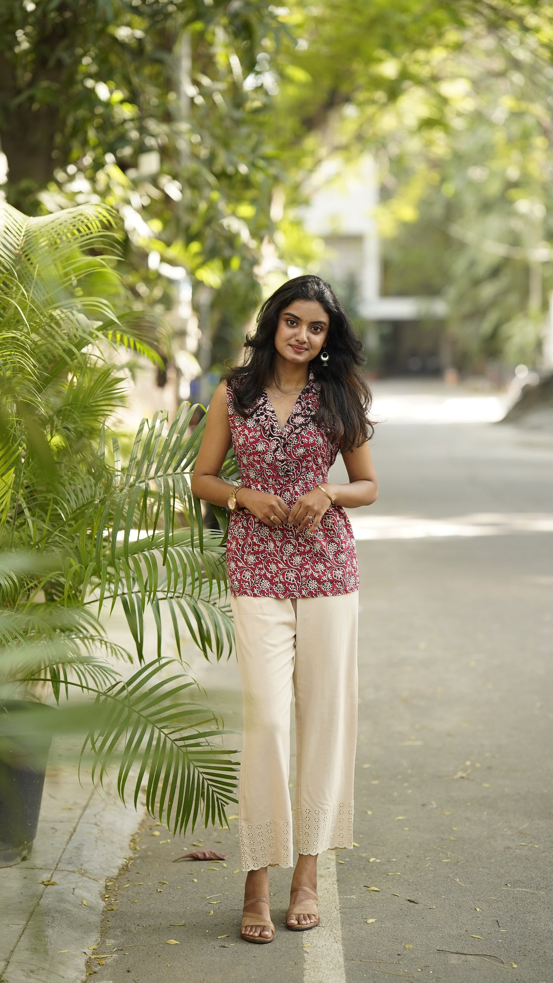 Schiffli Pant  - Sand Design 1