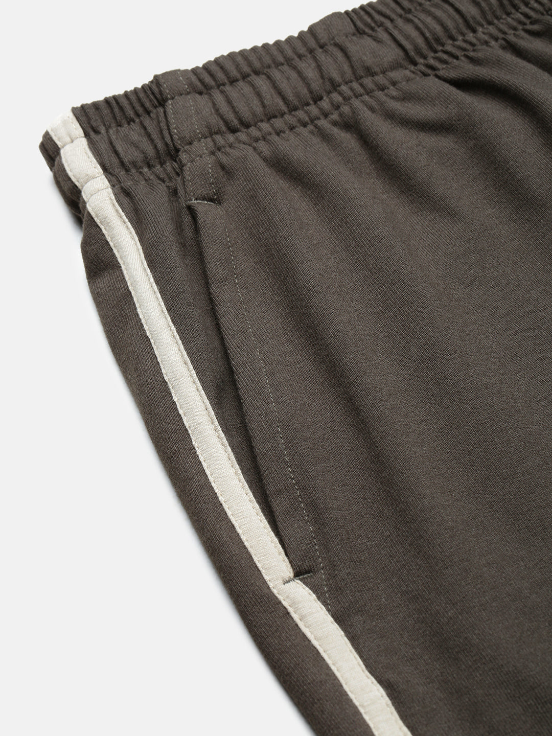 Prisma | Bermudas Zip-Olive Athleisure