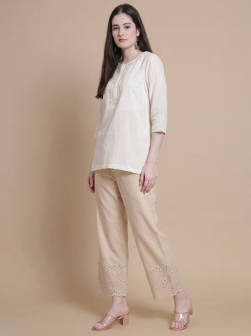 Schiffli Pant  - Sand Design 3