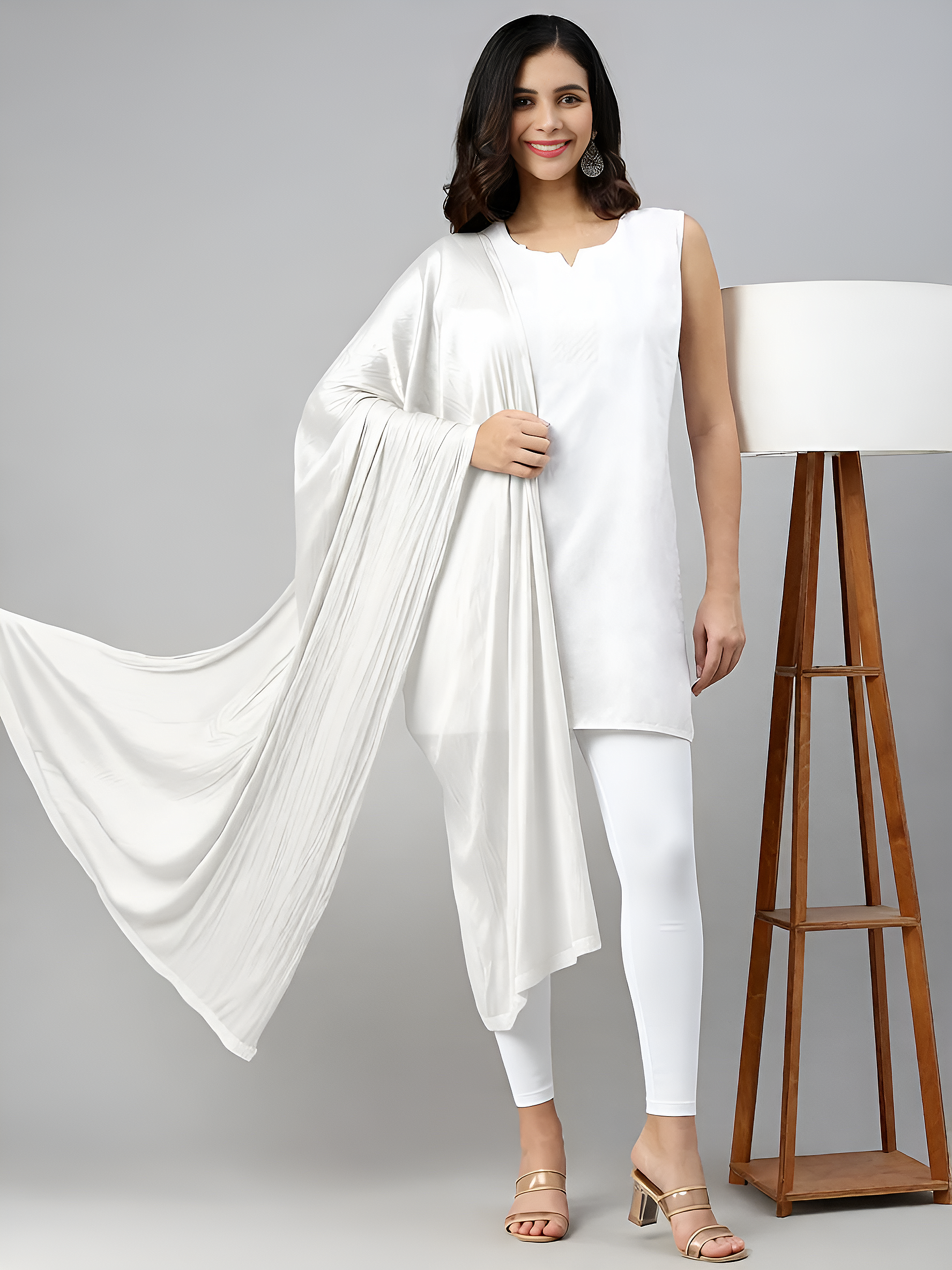 Prisma | Shimmer Dupatta - White Accessories