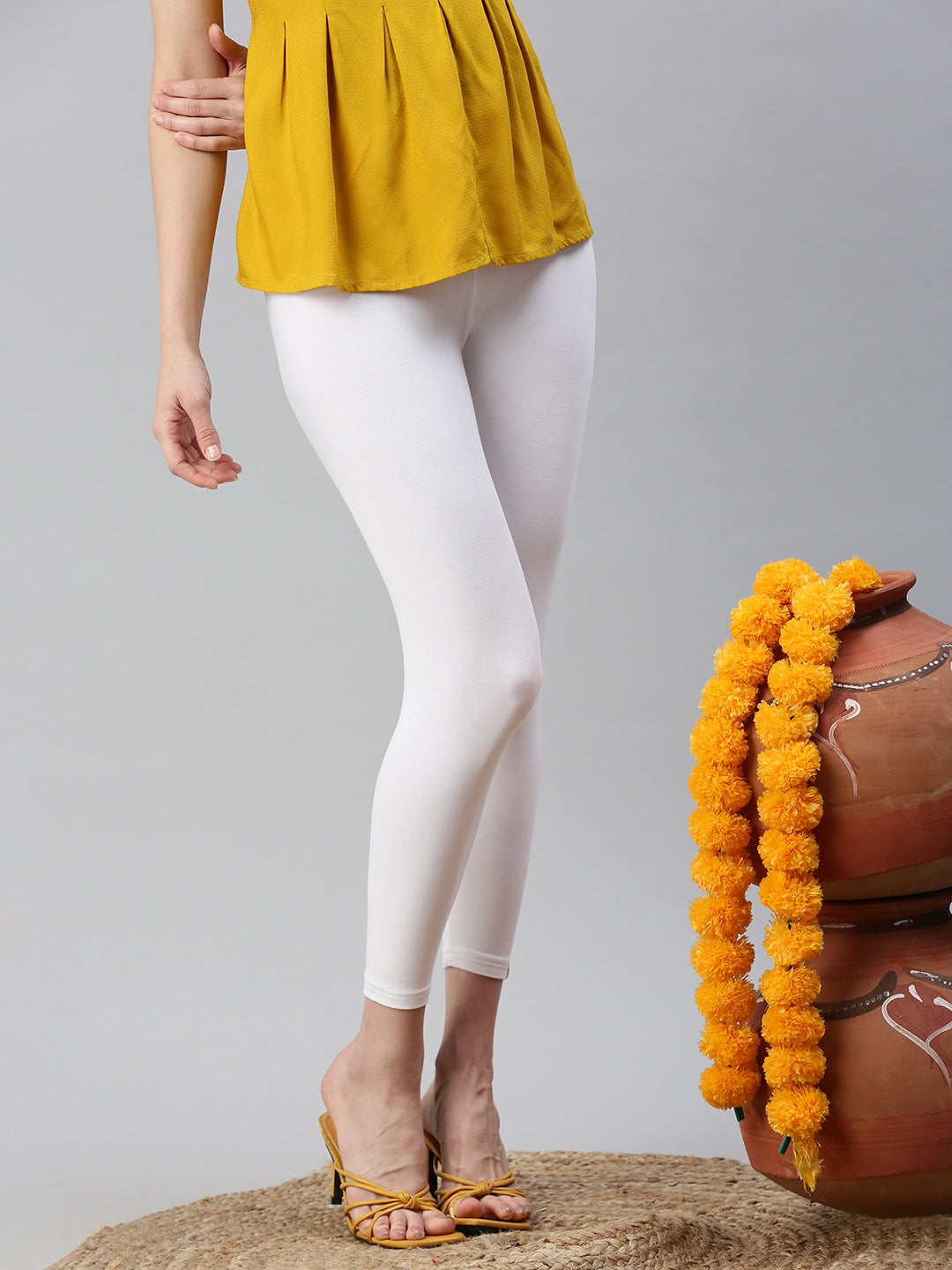 Vami Women's Cotton Stretchable Ankle Leggings - White – BONJOUR