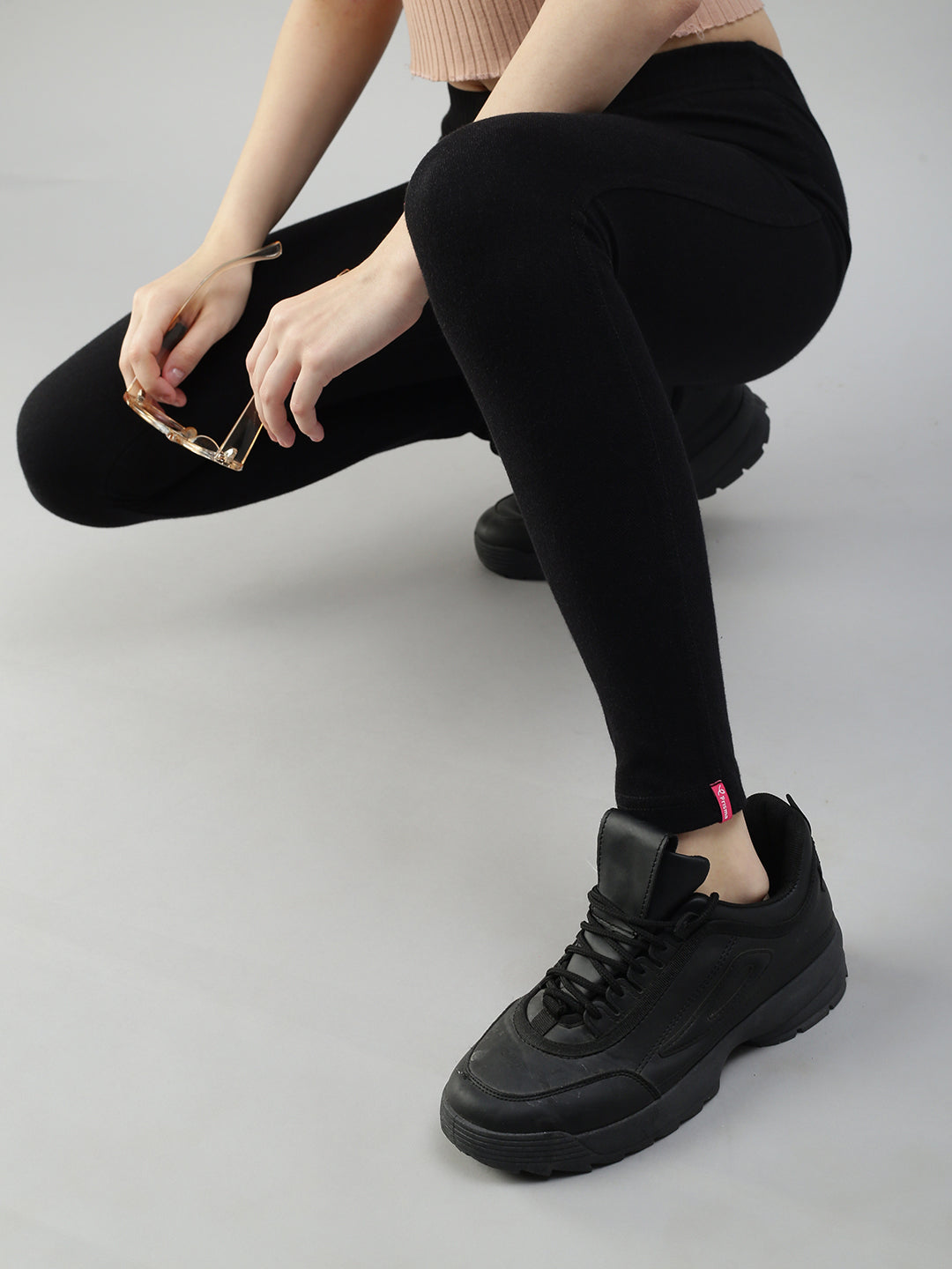 Get Stylish with Prisma's Regular Black Jeggings - Shop Now!
