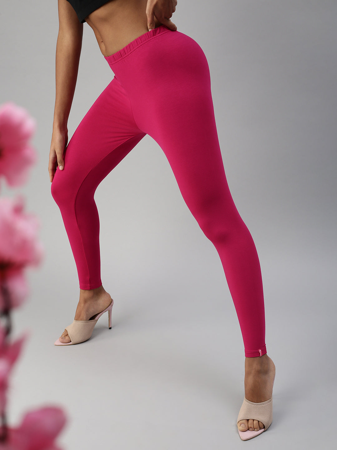 Magenta Viscose Ankle Legging  women in leggings – The Pajama Factory