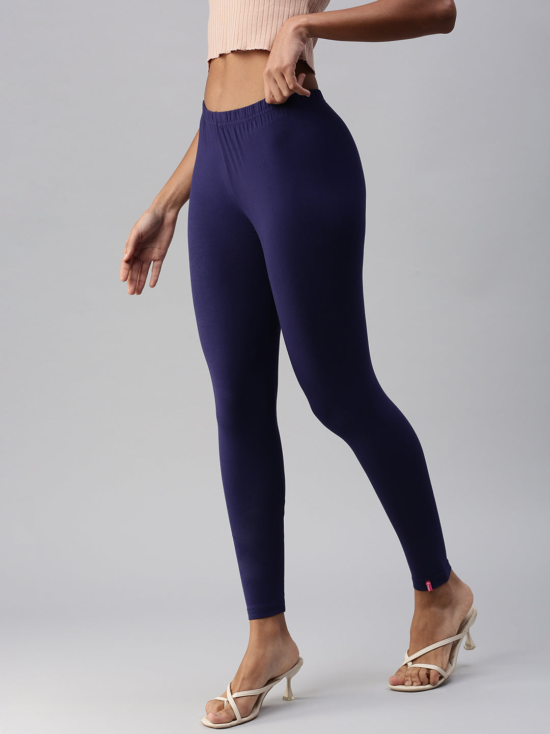 Tvis and Bliss. Prisma Navy Ankle Length Leggings