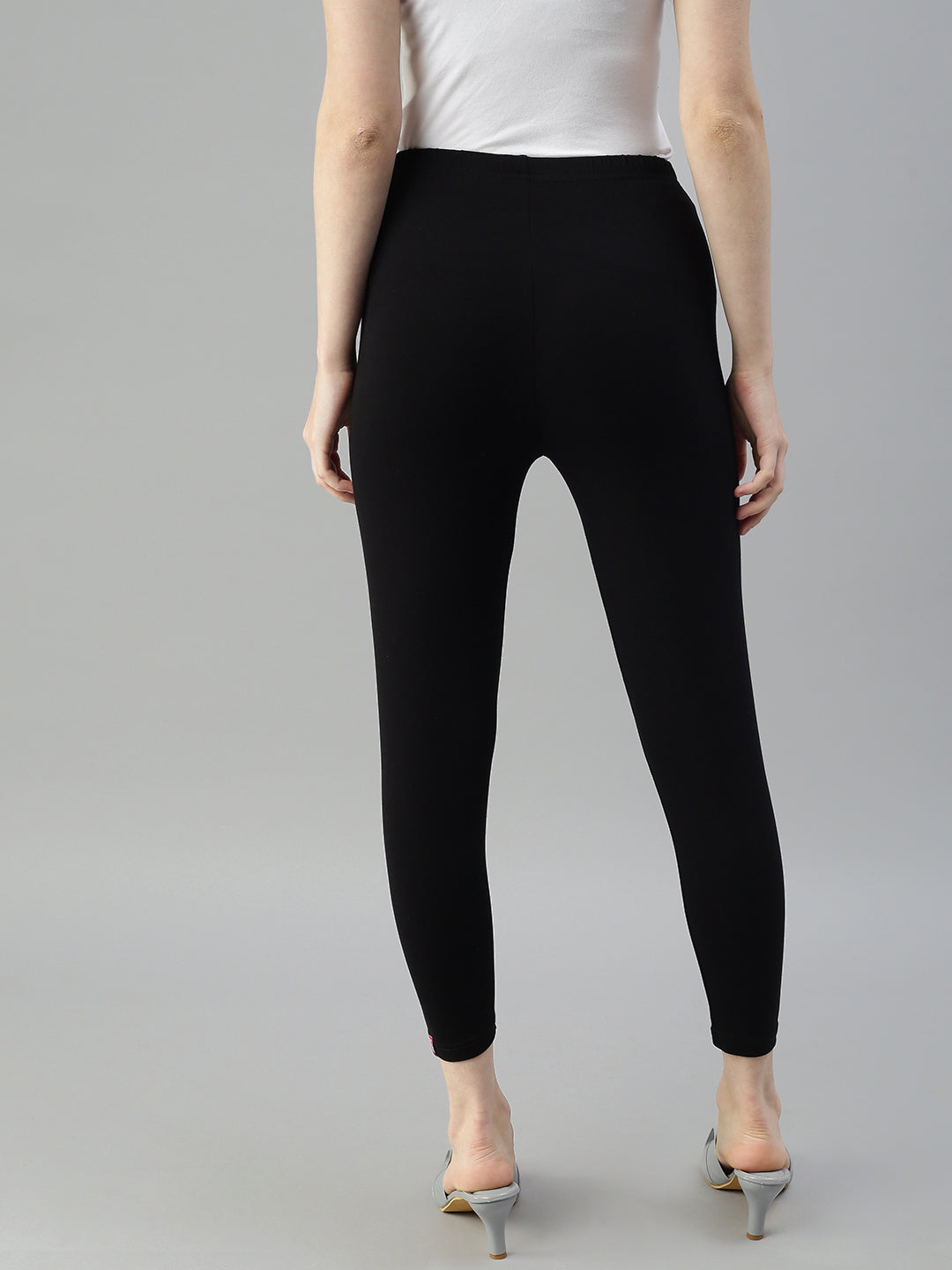 11 Best Lululemon Leggings for All Types of Workouts | Teen Vogue