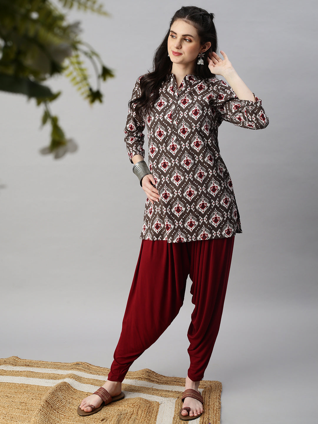 Stitched Formal Wear Kurtis with patiala salwaar and Dupatta, Waist Size:  Free at Rs 500/set in Jaipur