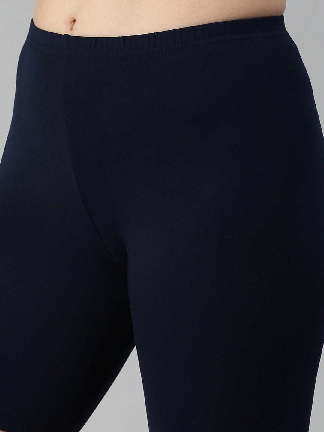 Prisma-Yoga Shorts-Navy_image_View4